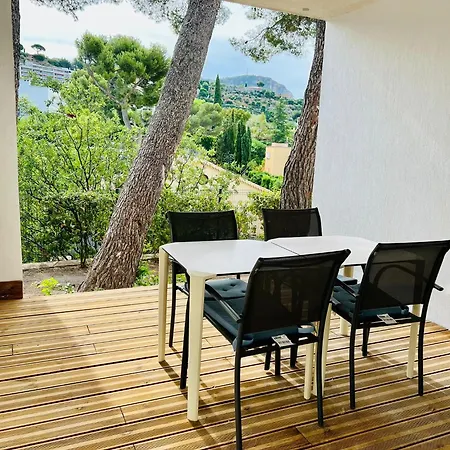 Le Grand Canaille Cassis Extérieur photo